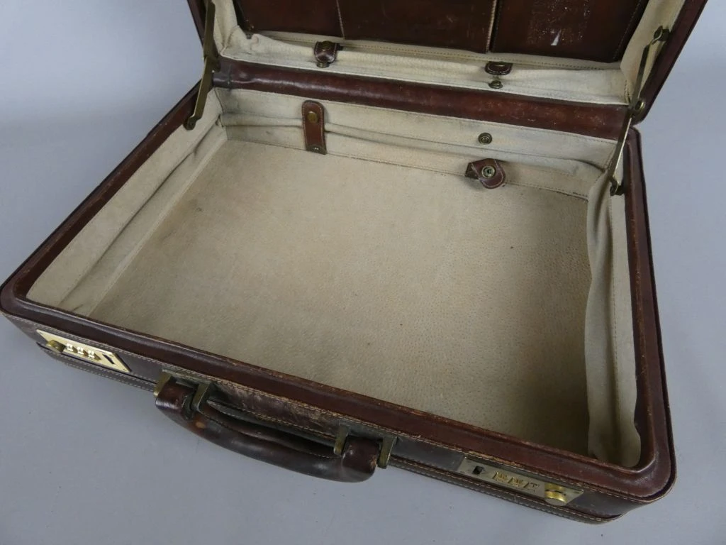 Vintage leren aktetas met cijferslot - foto 3