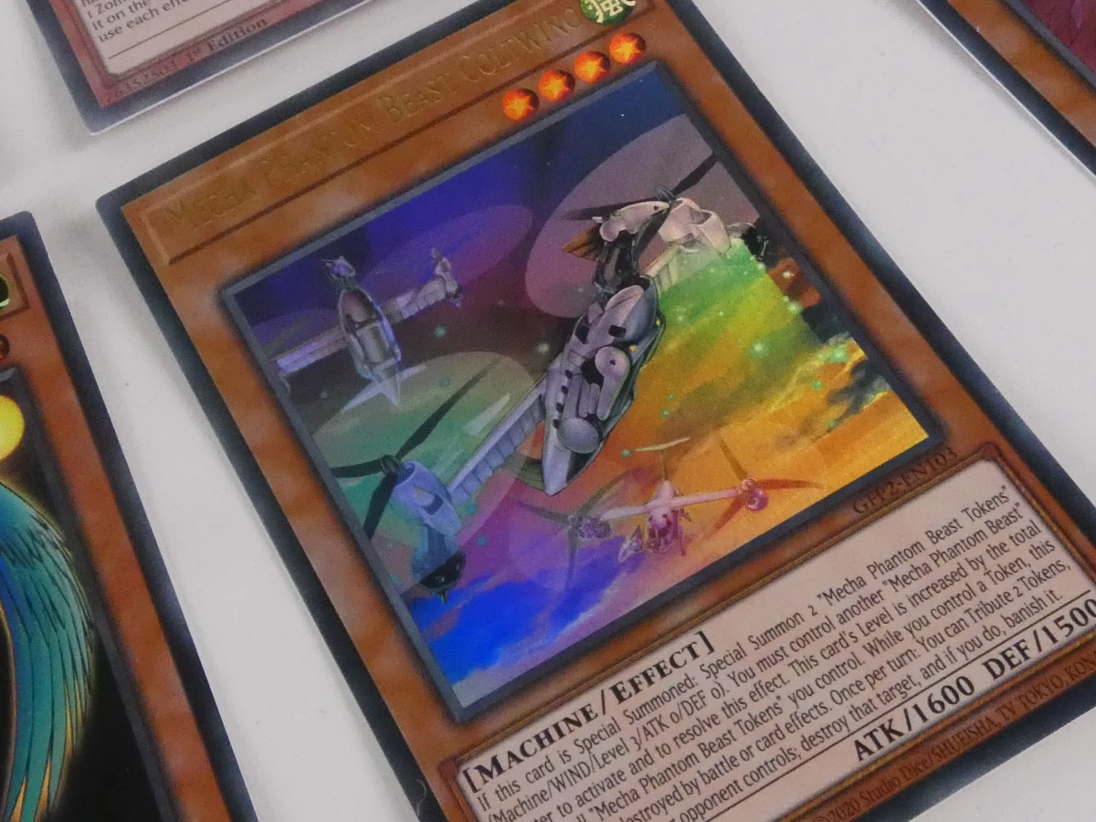 Yu-Gi-Oh! Legendary Decks II – Gouden Verzameldoos - foto 34