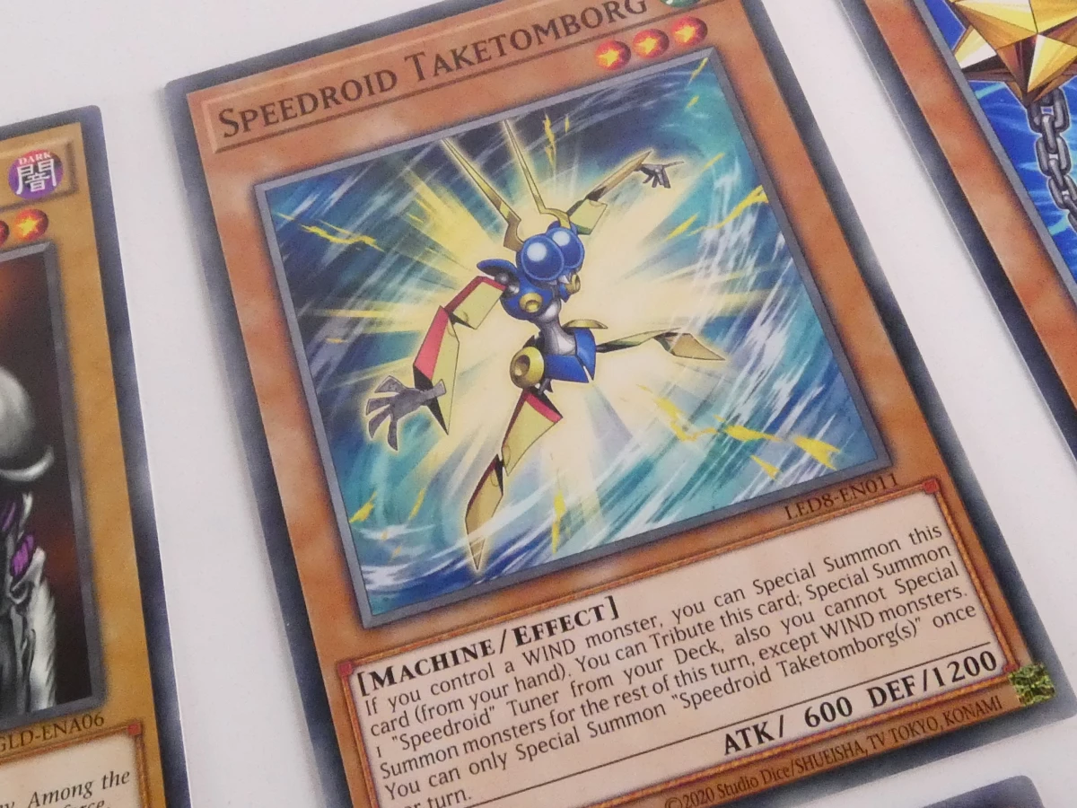 Yu-Gi-Oh! Legendary Decks II – Gouden Verzameldoos - foto 38