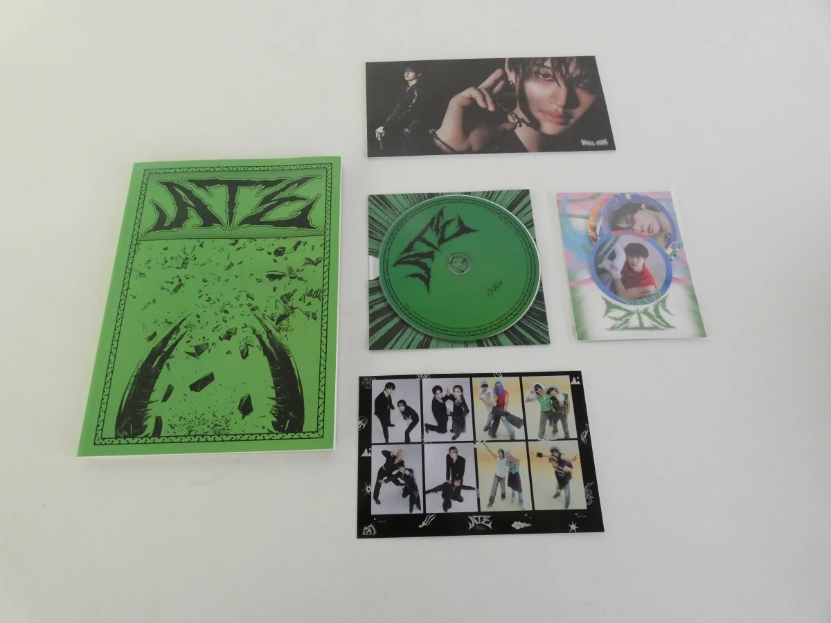 2 K-pop CD boxsets Stray Kids en Blackpink - foto 18