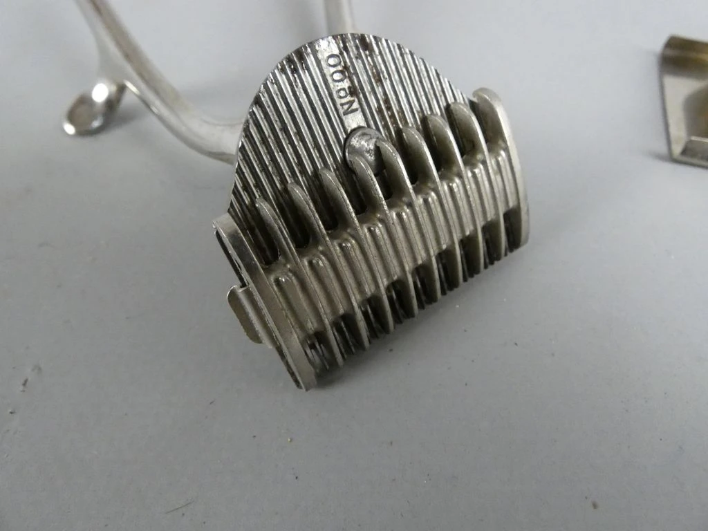Vintage haarschneider met accessoires in originele doos - foto 5