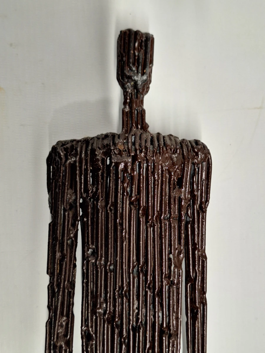 Paar modernistische metalen beelden in de stijl van Alberto Giacometti - foto 13