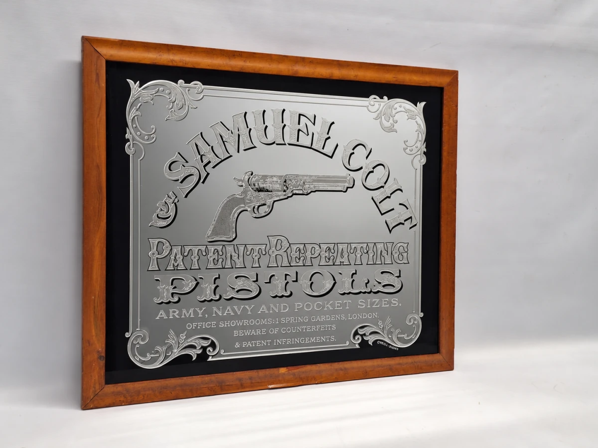 Vintage reclamespiegel "Samuel Colt Patent Repeating Pistols" - pubspiegel in houten lijst - foto 4
