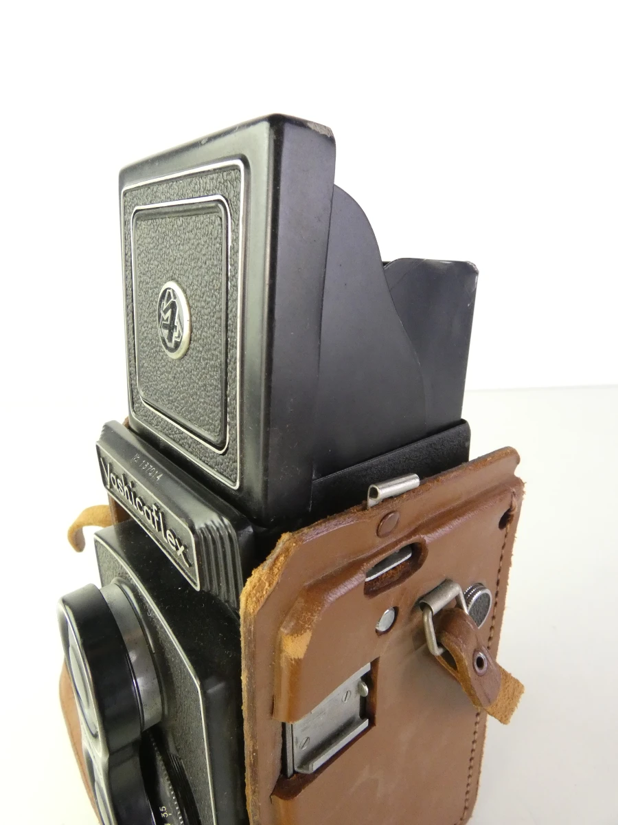 Vintage Yashicaflex tweelens camera met leren hoes - foto 9
