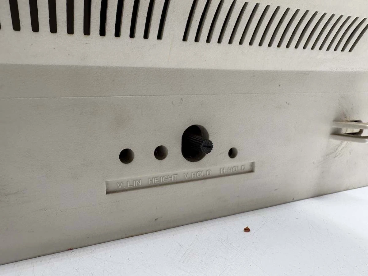 werkende SEC RP_205BC Draagbare zwart-wit televisie - foto 8