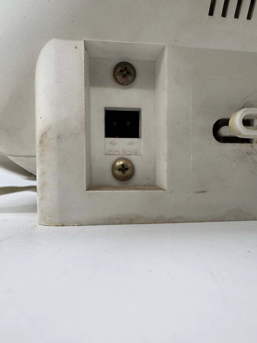 werkende SEC RP_205BC Draagbare zwart-wit televisie - foto 7