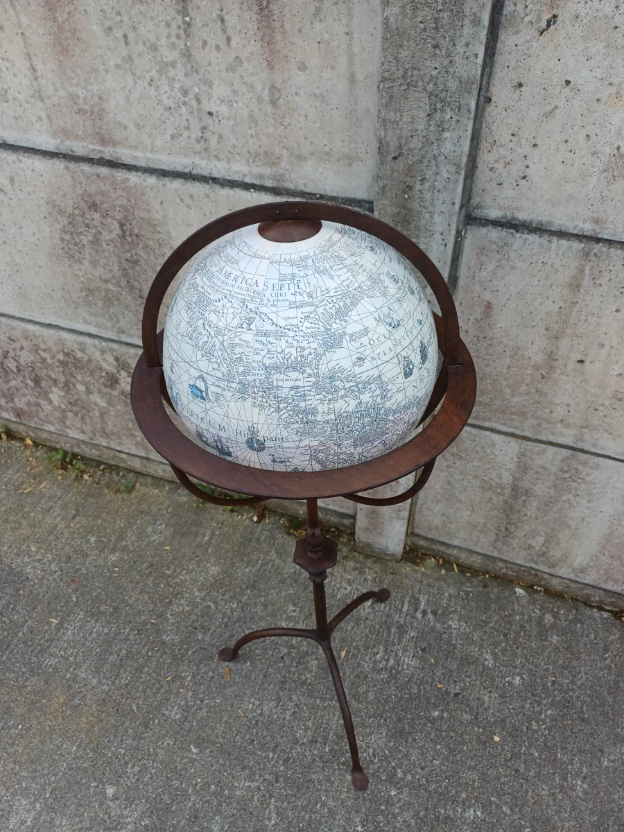 Decoratieve wereldbol op metalen standaard - foto 2