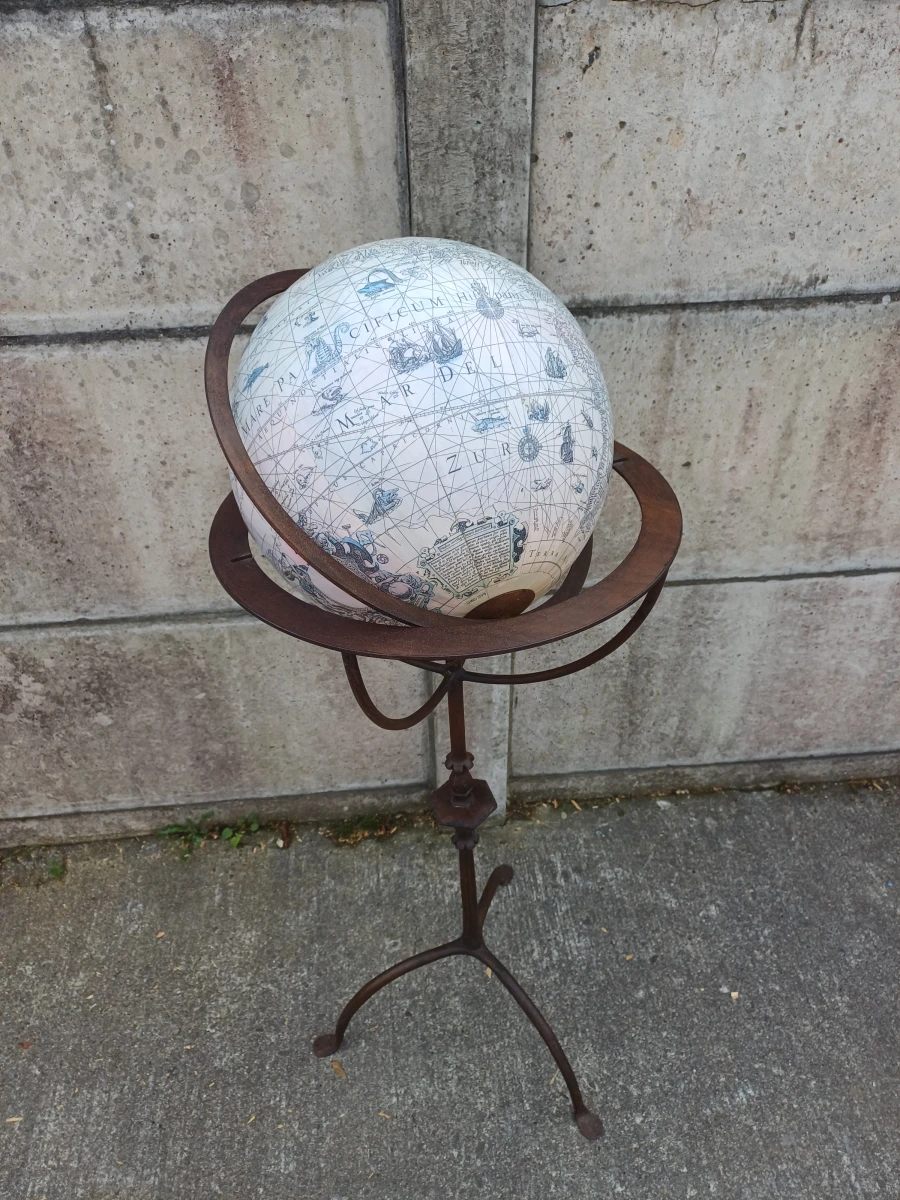 Decoratieve wereldbol op metalen standaard - foto 5