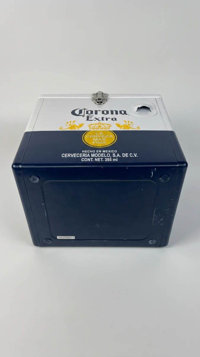 Koelbox Corona Extra retro metalen ijsbox met flesopener - foto 5