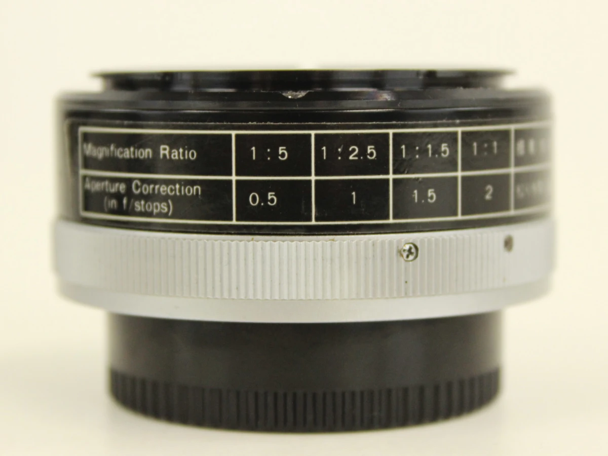 Canon AE-1 spiegelreflexcamera met lenzen en toebehoren - foto 11