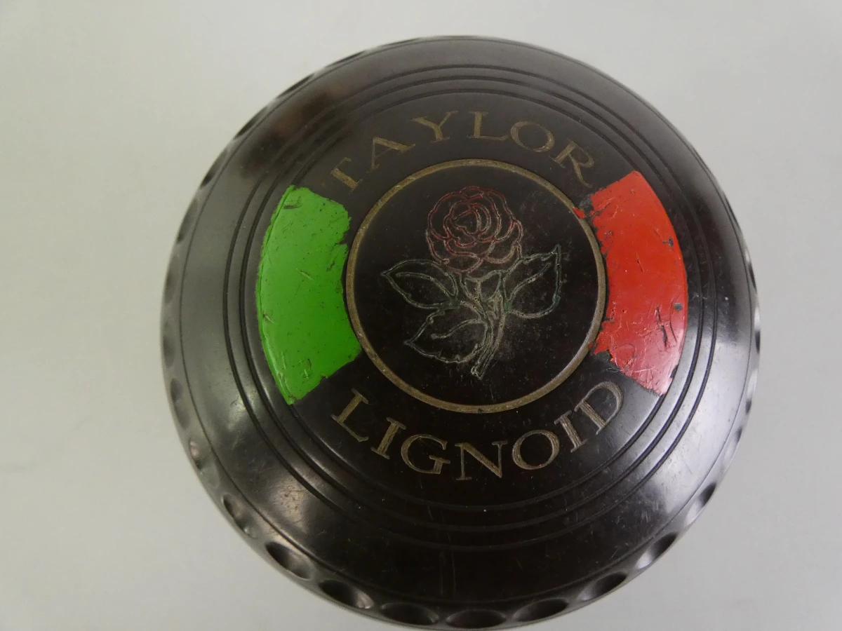 Set van 4 Thomas Taylor lawn bowls in houten kist - foto 3
