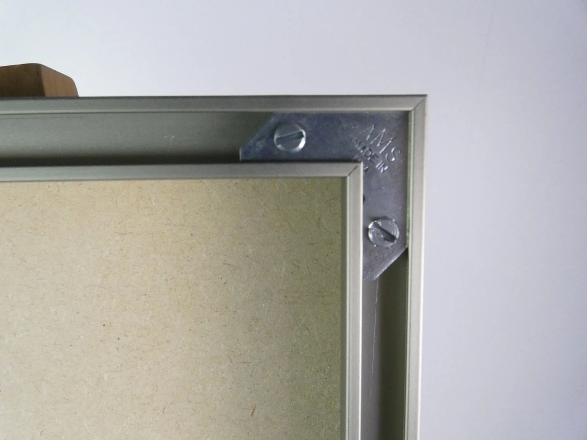 Mysterieus Surrealistisch Kunstwerk achter glas - foto 15