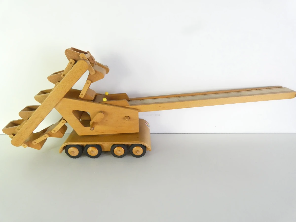 Vintage houten speelgoedmachines FWF - DDR - foto 2