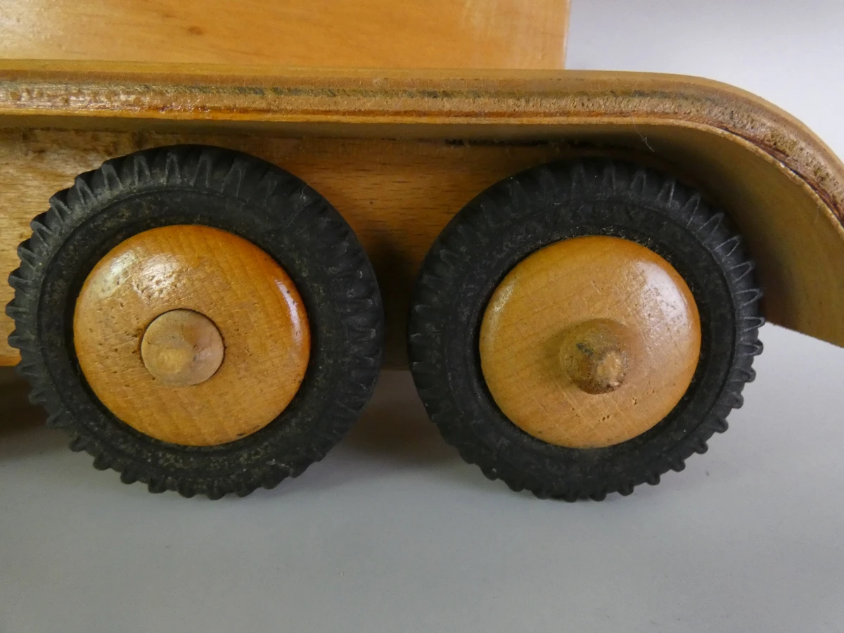 Vintage houten speelgoedmachines FWF - DDR - foto 3