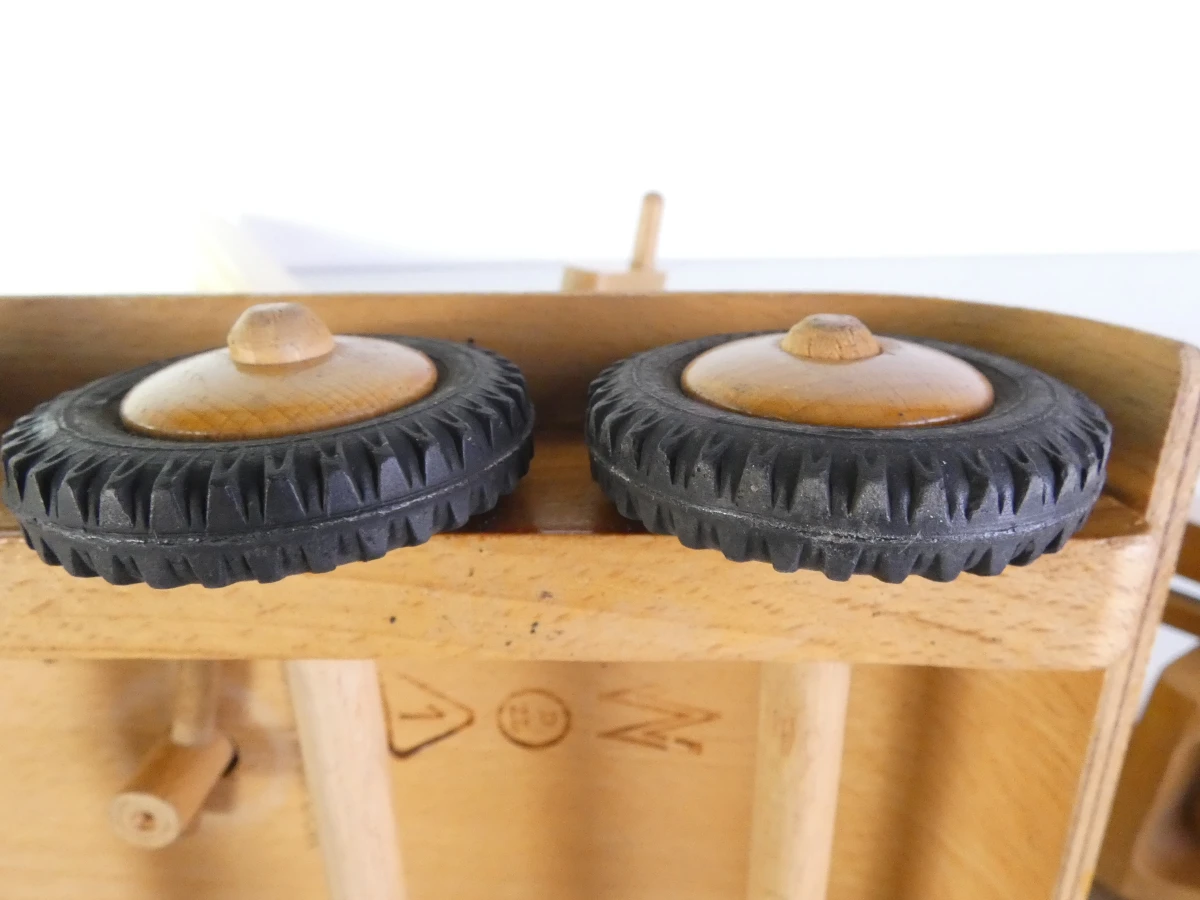 Vintage houten speelgoedmachines FWF - DDR - foto 14