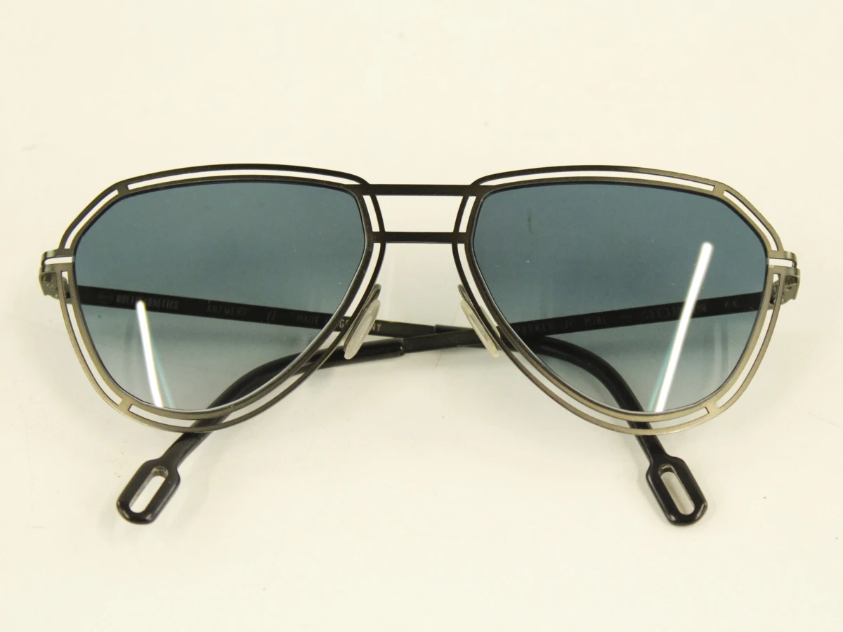 Odette Lunettes PARKER // M701 Zonnebril - Antwerp - foto 3