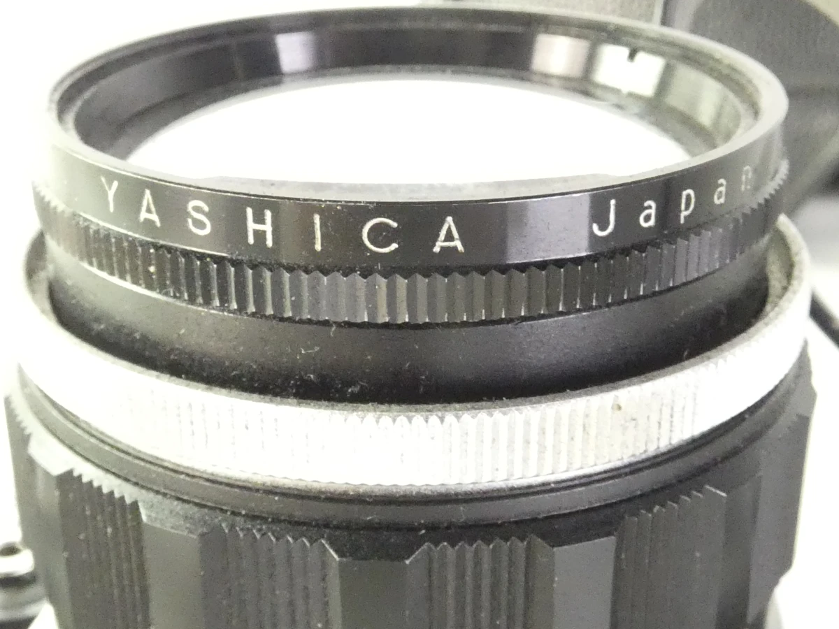 Vintage Yashica Penta J met 50mm f/2-lens - foto 15