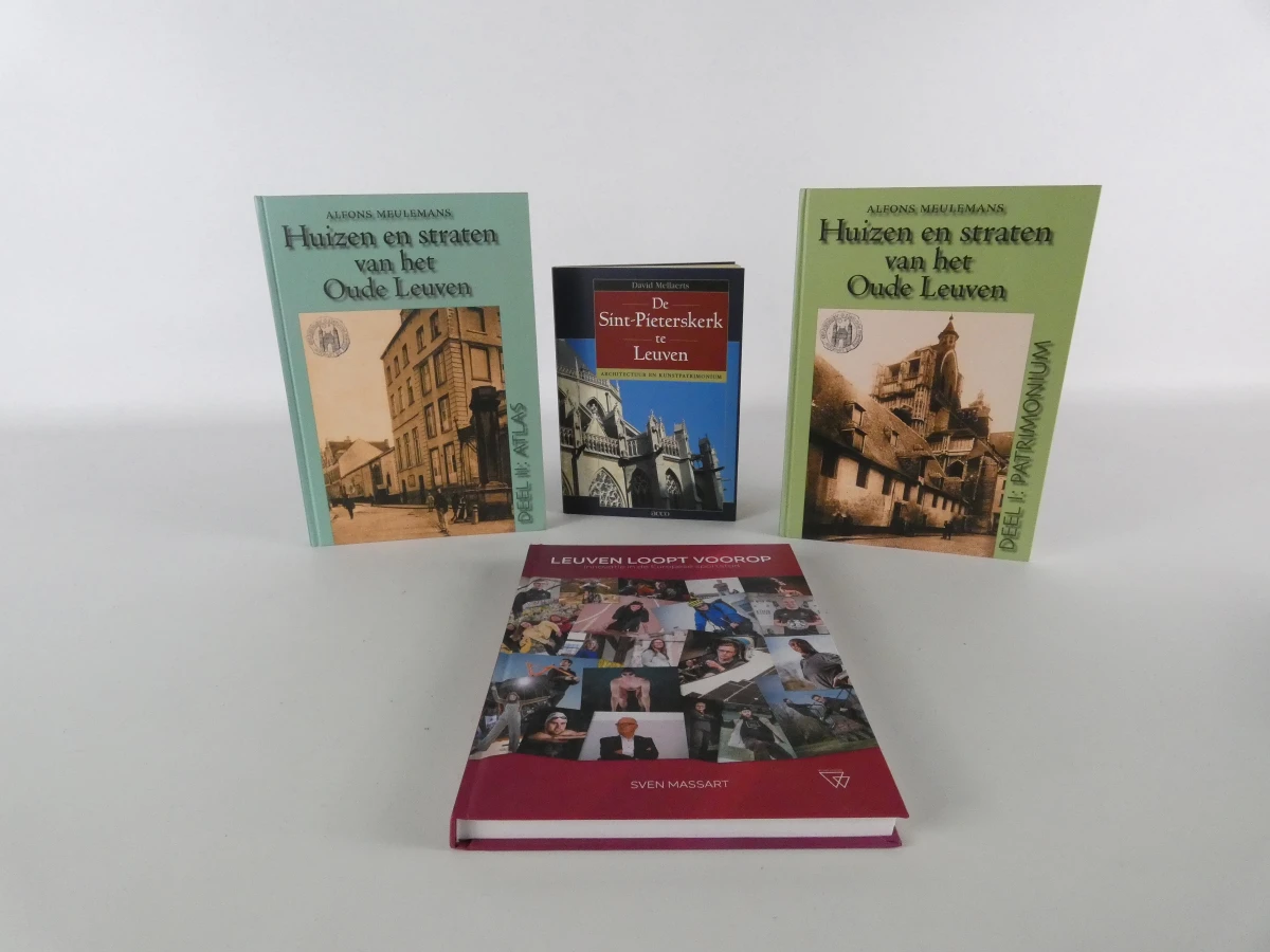 Boeken en vinyl over Leuven en KU Leuven Trivial Pursuit - foto 15