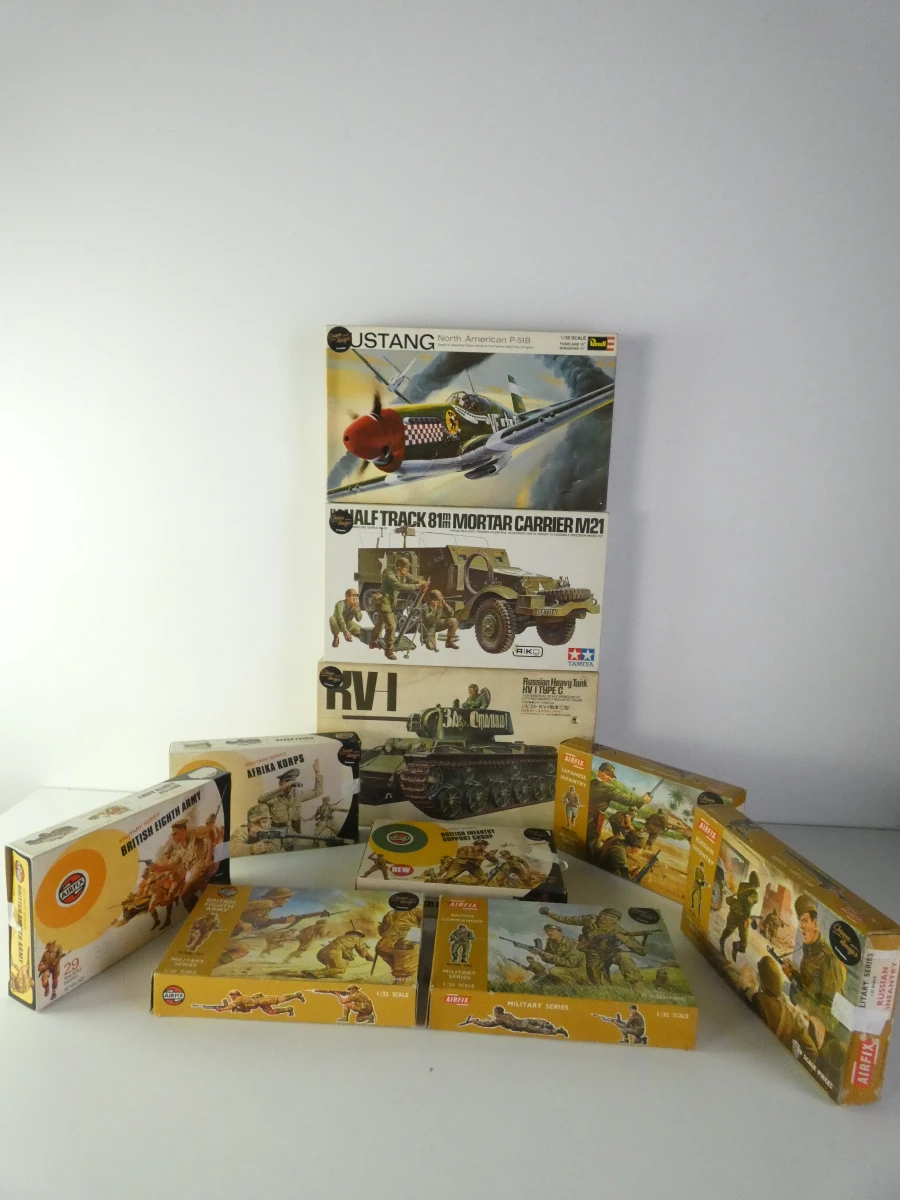Vintage modelbouwdozen Airfix, Tamiya & Revell - foto 2