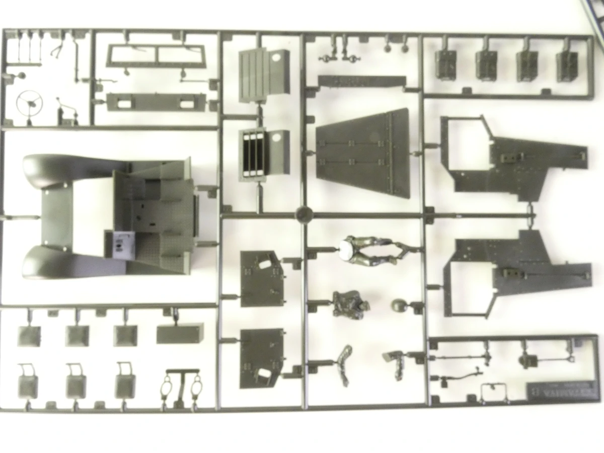 Vintage modelbouwdozen Airfix, Tamiya & Revell - foto 24