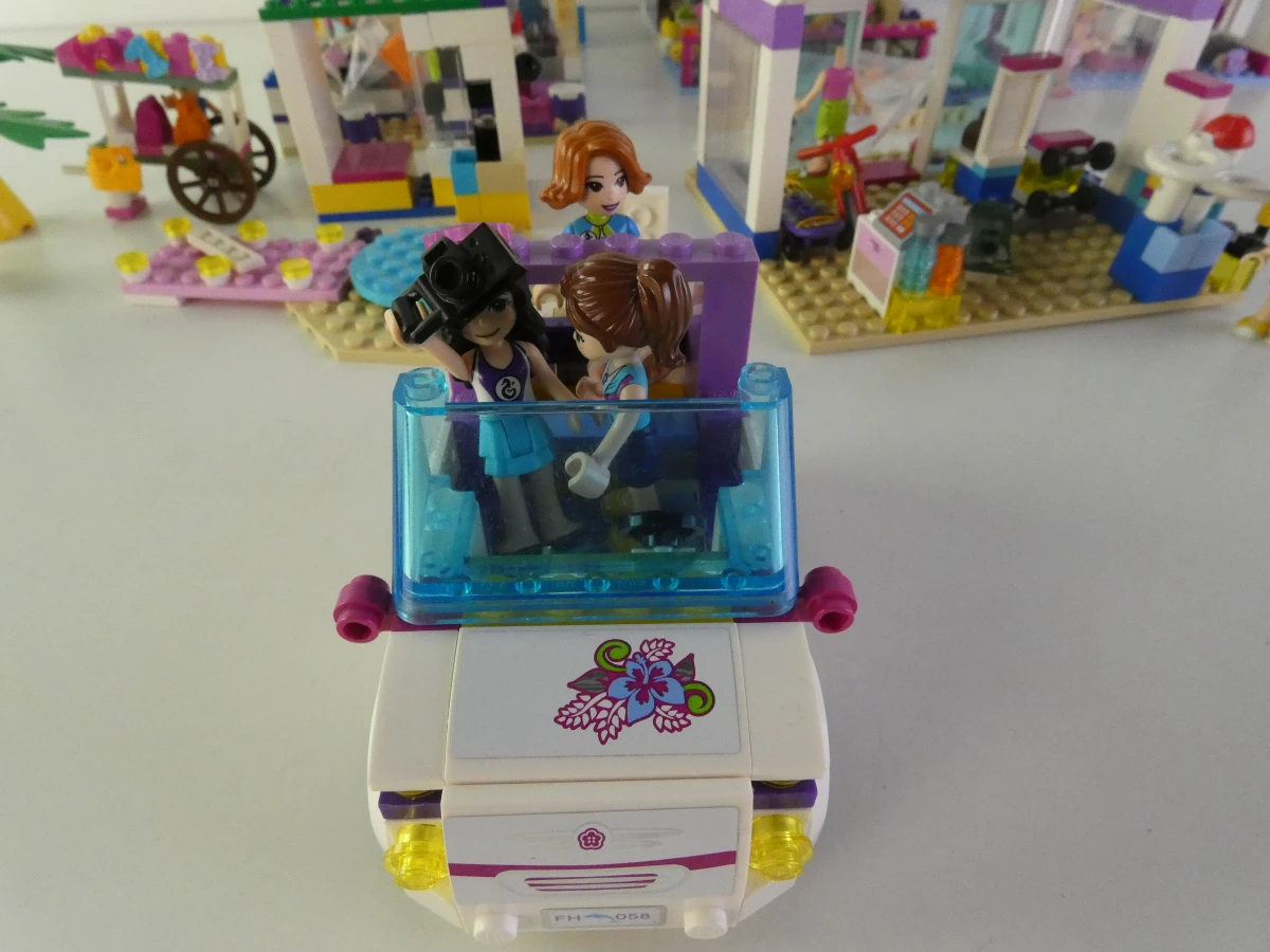LEGO Friends - uitgebreide bouwset met gebouwen en accessoires - foto 3