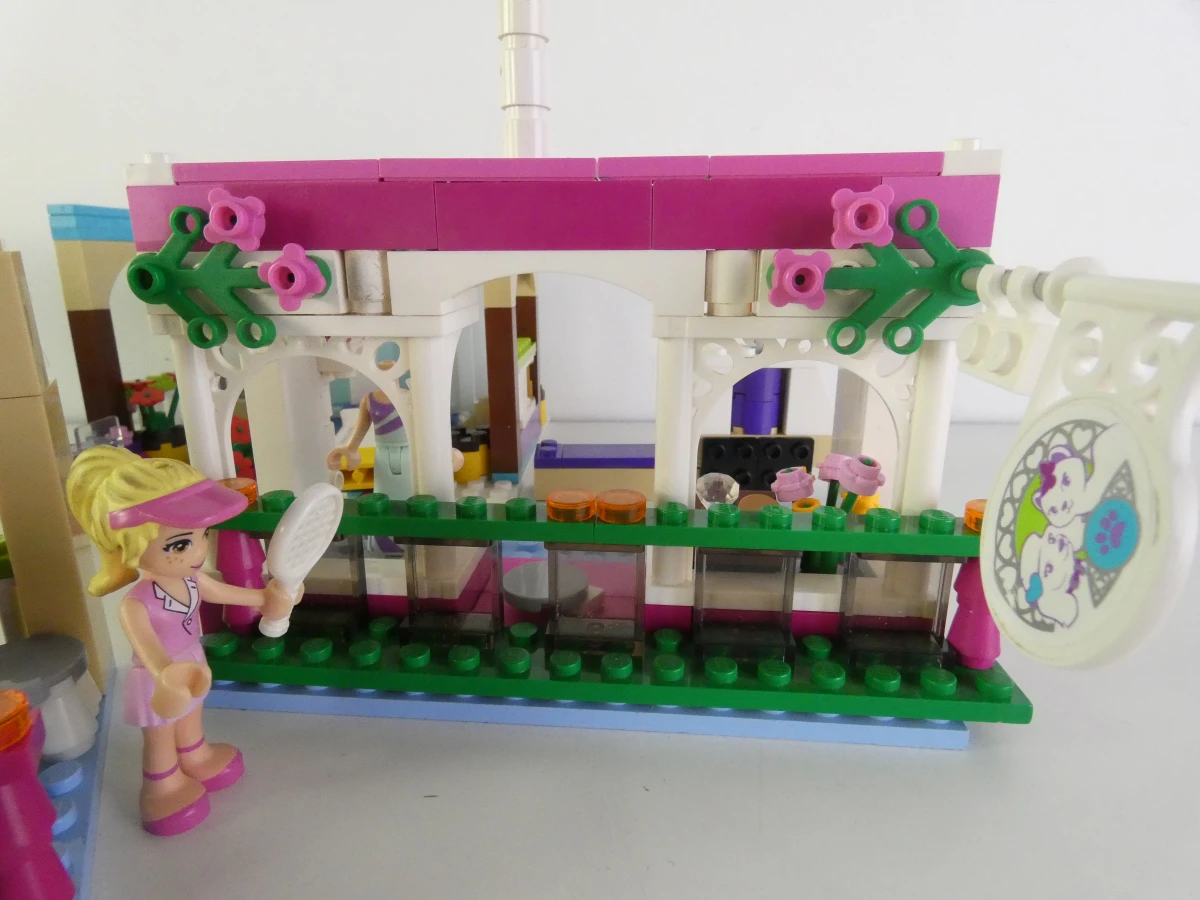 LEGO Friends - uitgebreide bouwset met gebouwen en accessoires - foto 11
