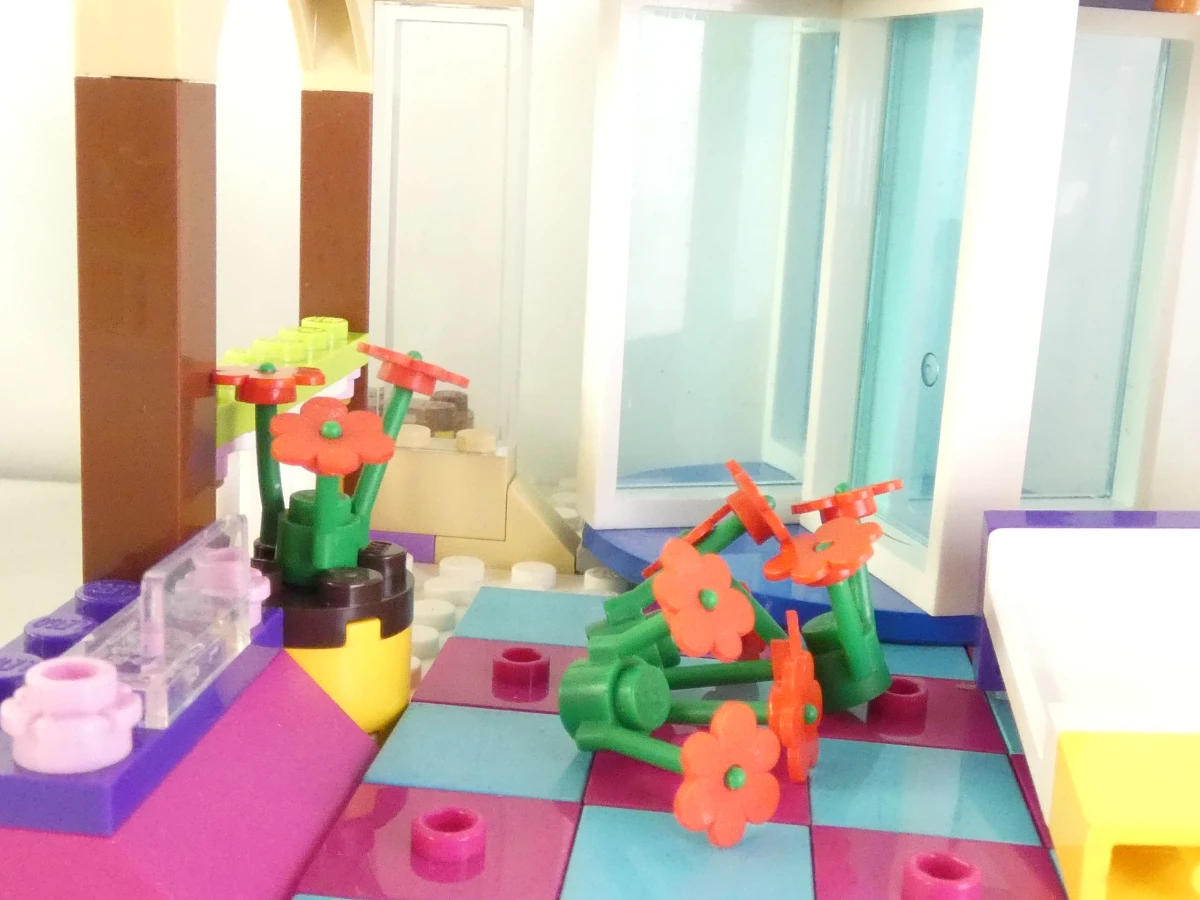 LEGO Friends - uitgebreide bouwset met gebouwen en accessoires - foto 25