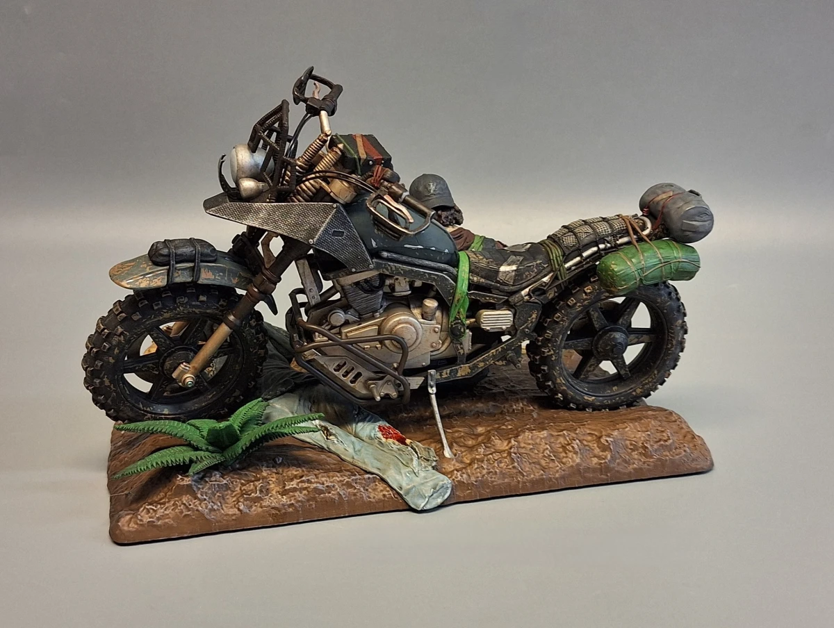 Days Gone Collector's Edition PS4 met beeldje en artbook - foto 14