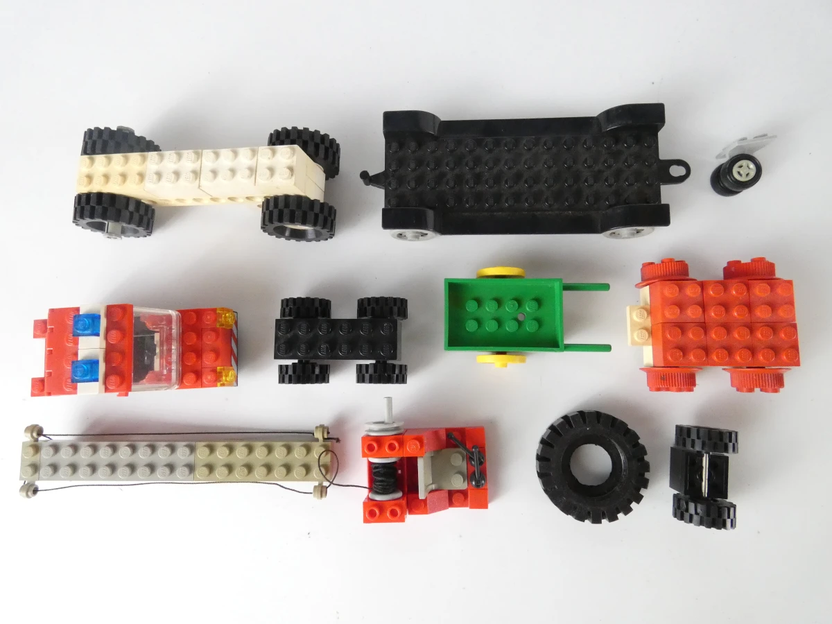 Vintage LEGO treinset en losse stukken - foto 12