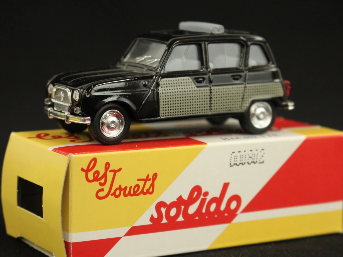 Vintage Solido en FINA miniatuurauto's (1:43) in originele doosjes - foto 8