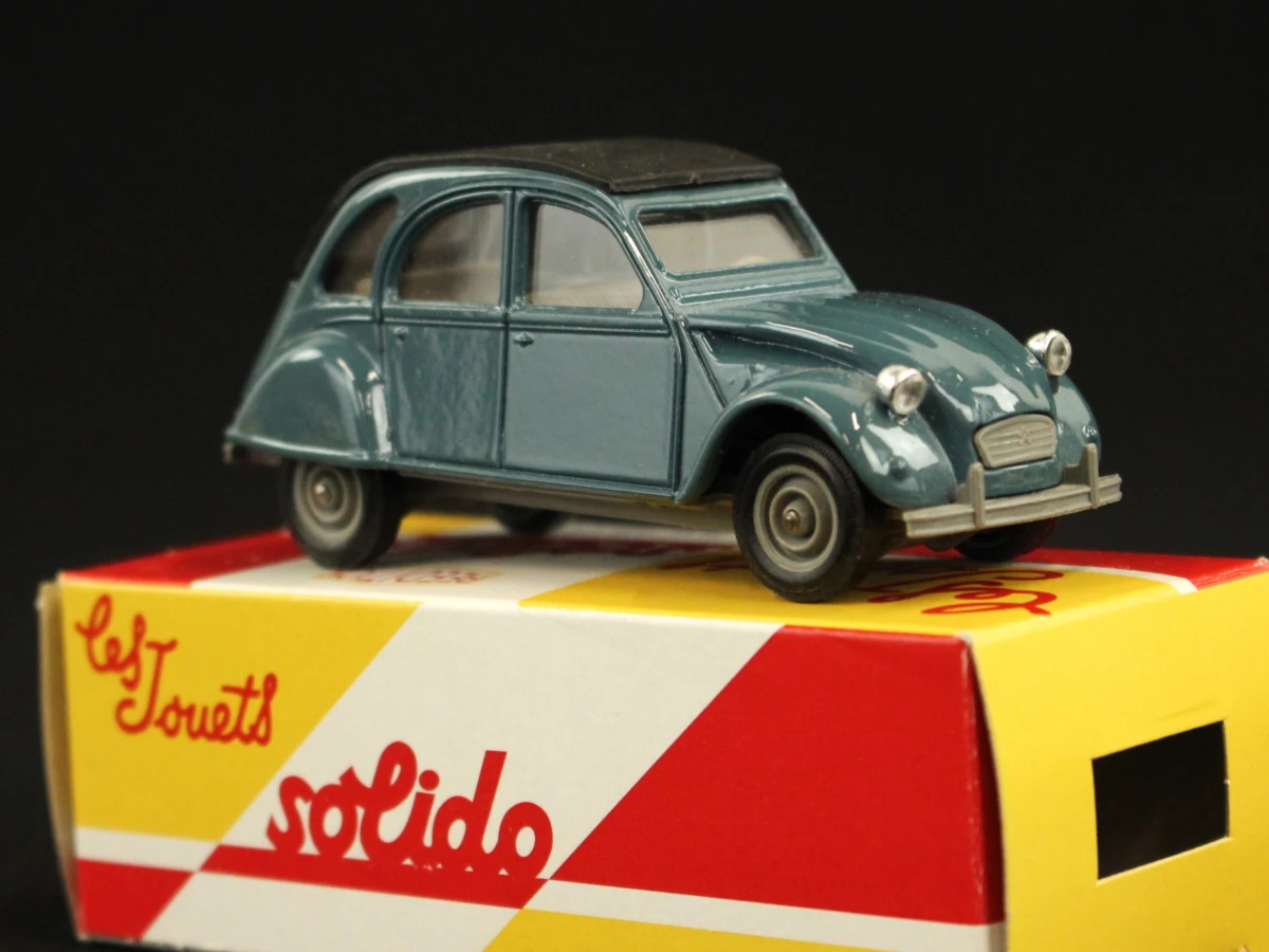 Vintage Solido en FINA miniatuurauto's (1:43) in originele doosjes - foto 9