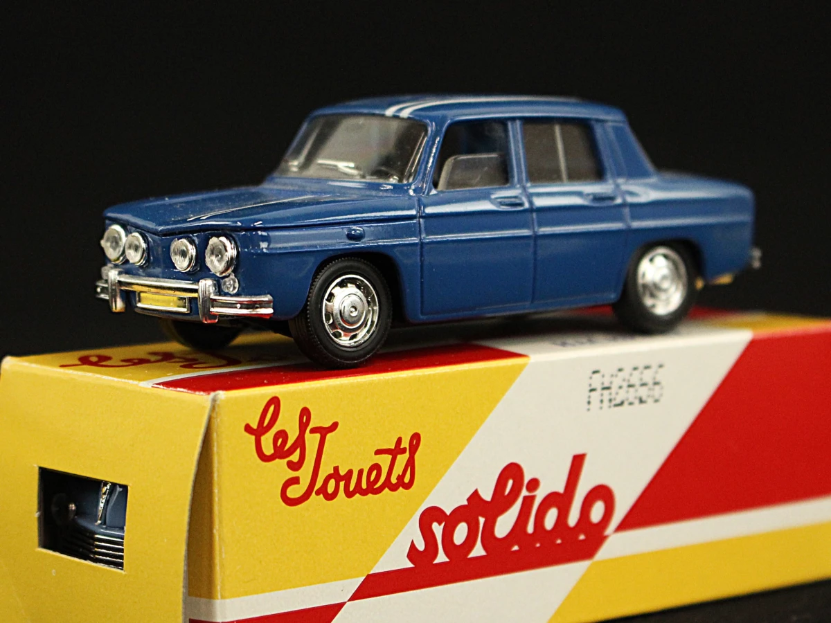 Vintage Solido en FINA miniatuurauto's (1:43) in originele doosjes - foto 11