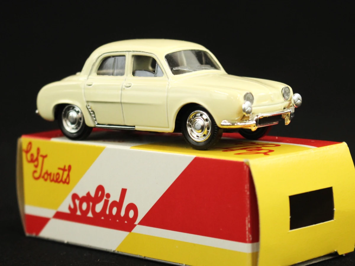 Vintage Solido en FINA miniatuurauto's (1:43) in originele doosjes - foto 12