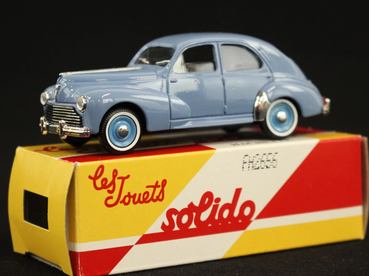 Vintage Solido en FINA miniatuurauto's (1:43) in originele doosjes - foto 14