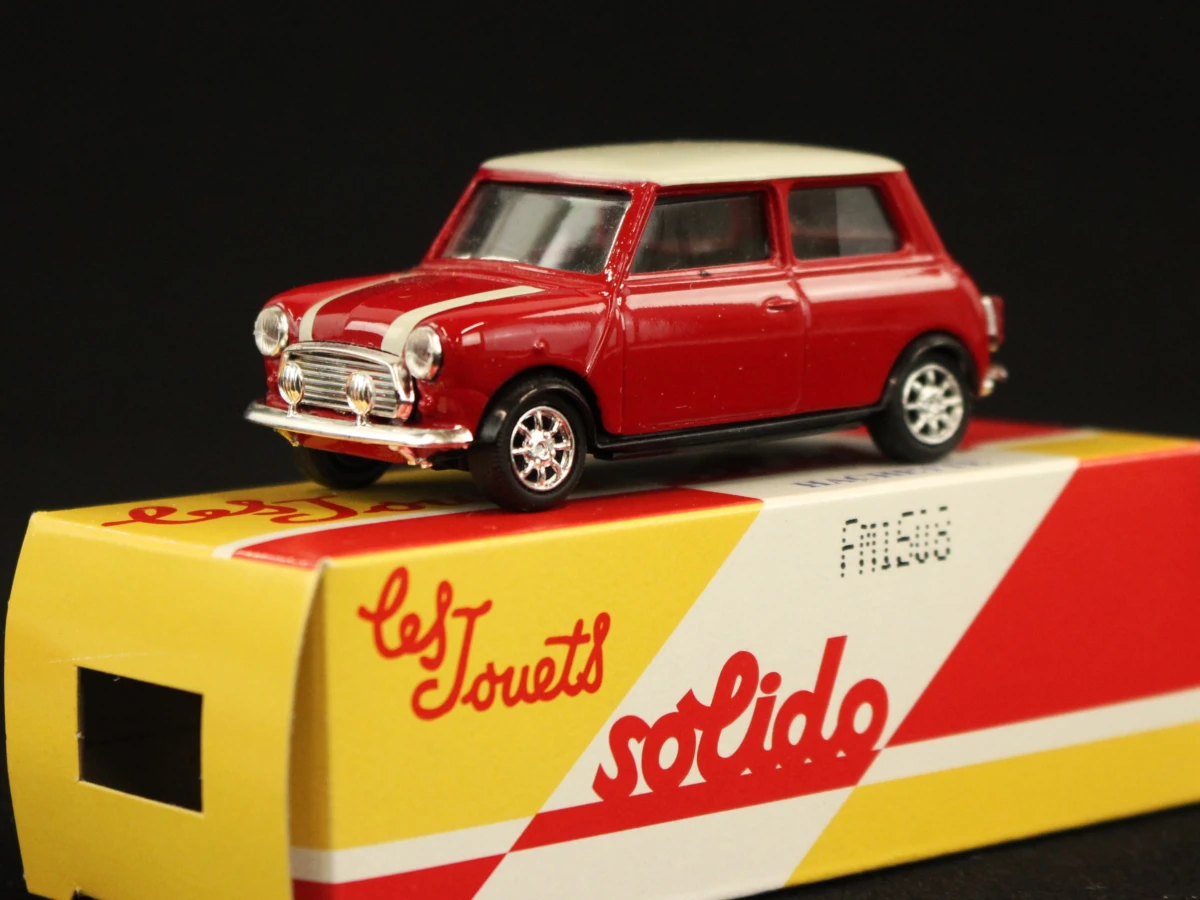 Vintage Solido en FINA miniatuurauto's (1:43) in originele doosjes - foto 17