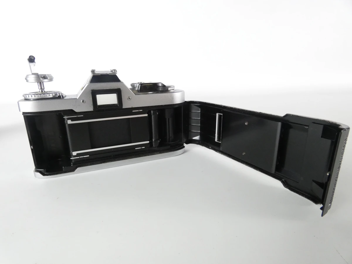 Canon AV-1 analoge spiegelreflexcamera met zoomlens - foto 6