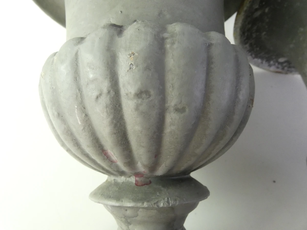 Set van 4 decoratieve gietijzeren tuinvazen in Medici stijl - foto 16