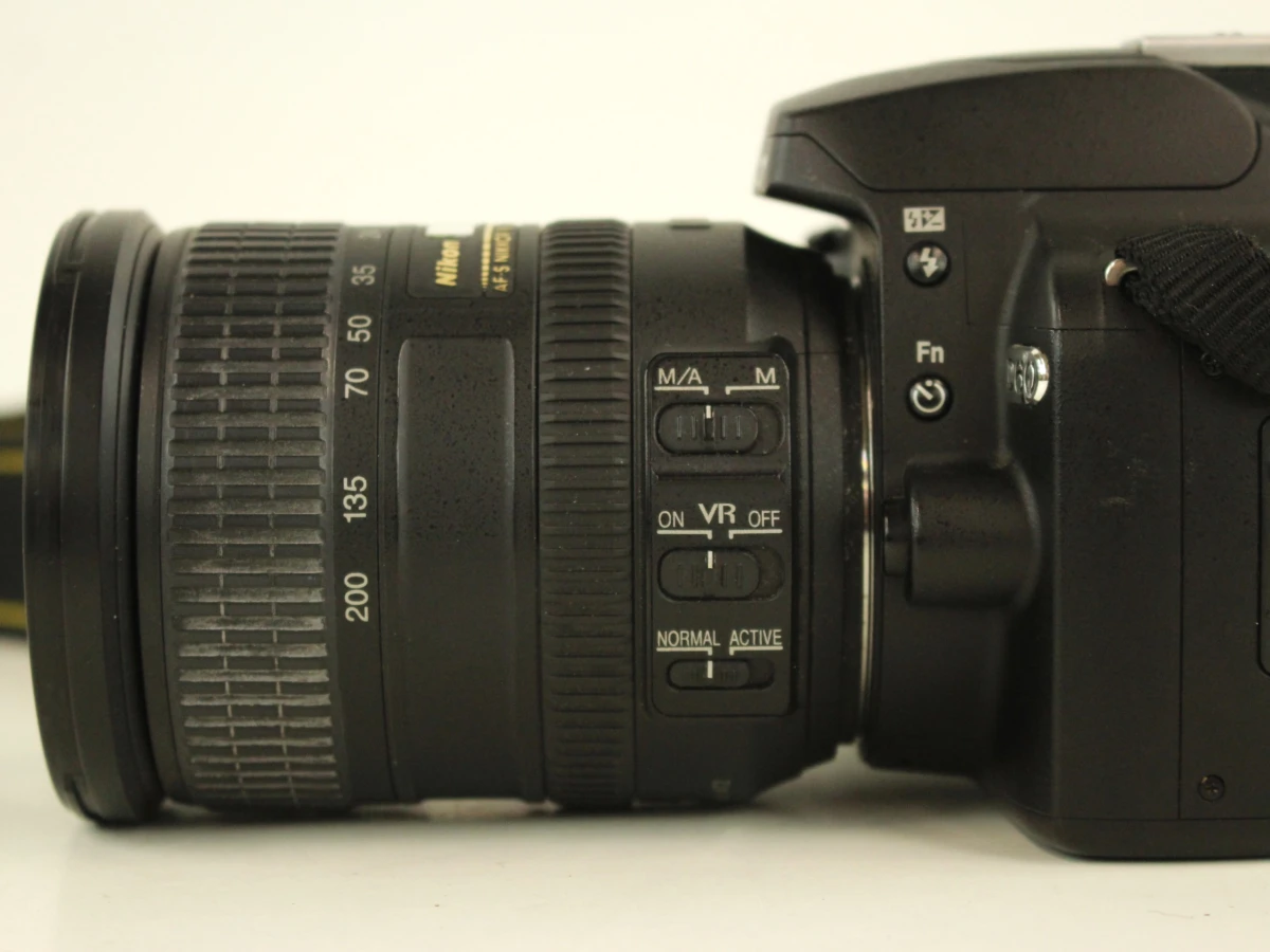 Nikon digitale D60 spiegelreflexcamera met lens, lader en draagtas - foto 6