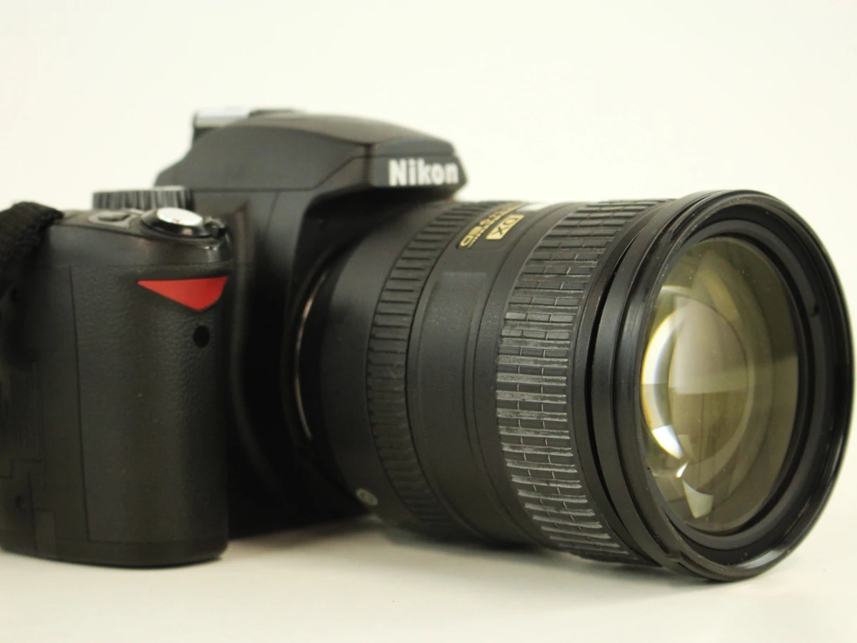 Nikon digitale D60 spiegelreflexcamera met lens, lader en draagtas - foto 7