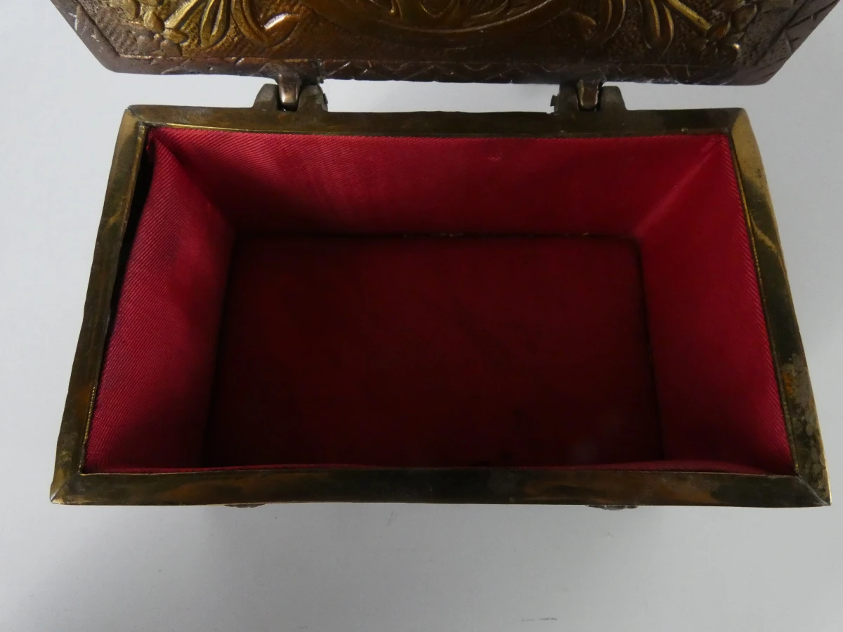 Vintage neogotisch bronzen/messing kistje - foto 4