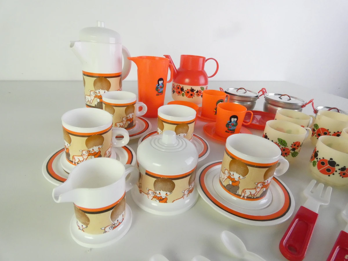 Vintage kinderservies met potjes en bestek - foto 3