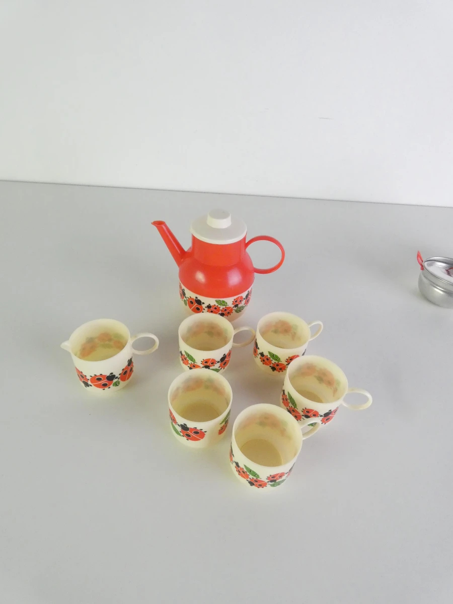 Vintage kinderservies met potjes en bestek - foto 10