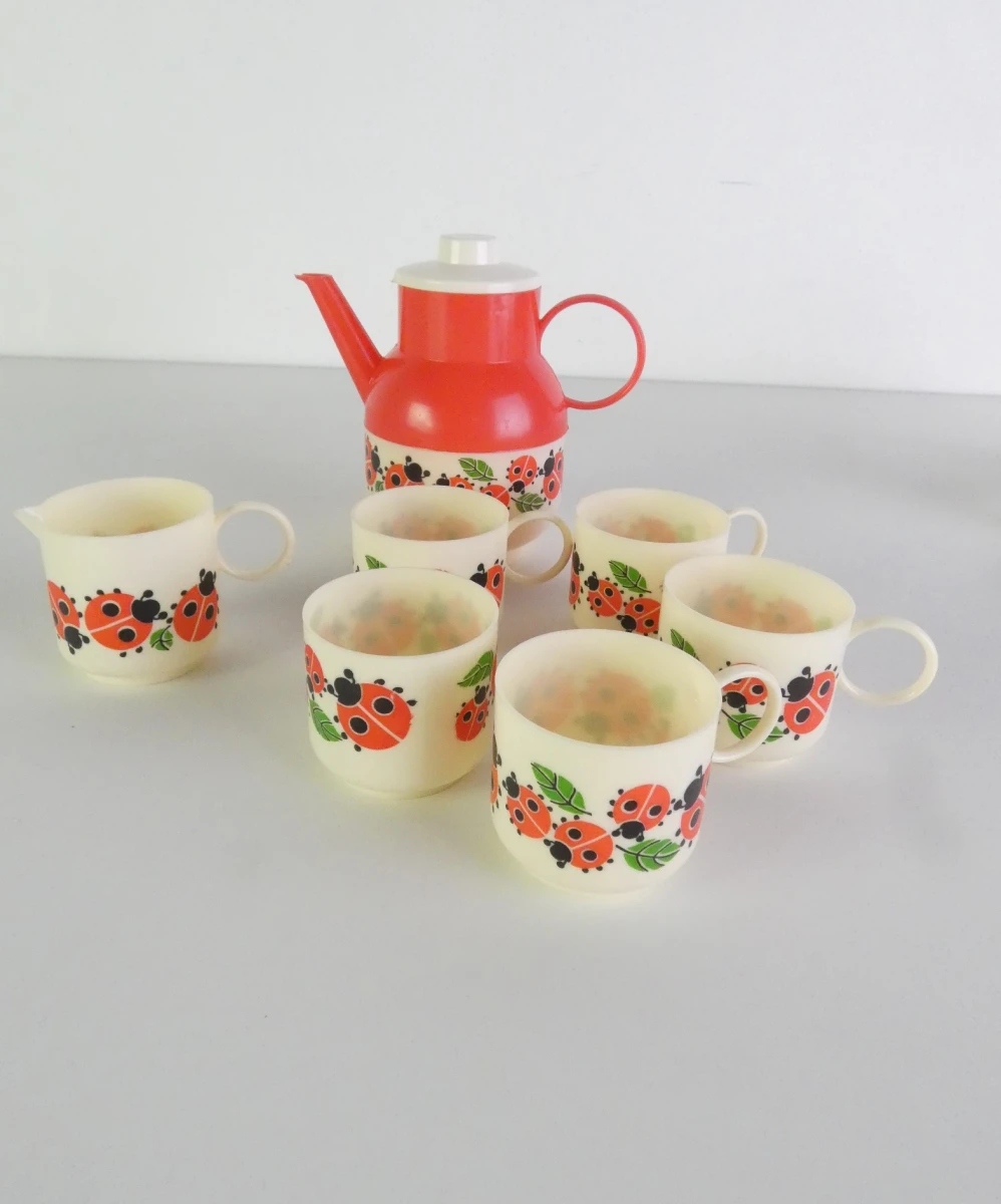 Vintage kinderservies met potjes en bestek - foto 18