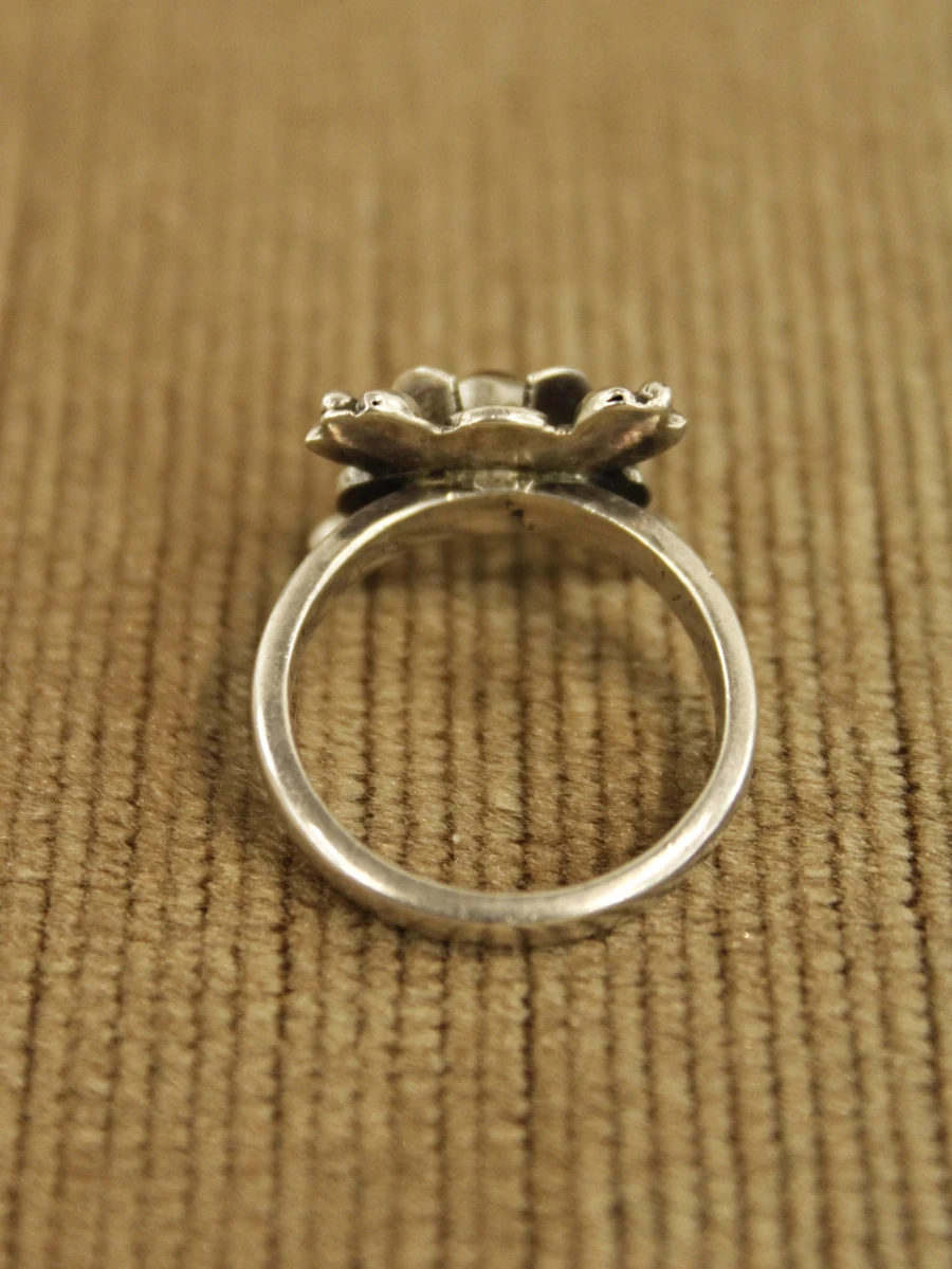 Sterling zilveren ring met bloemvormige ringkop - foto 3