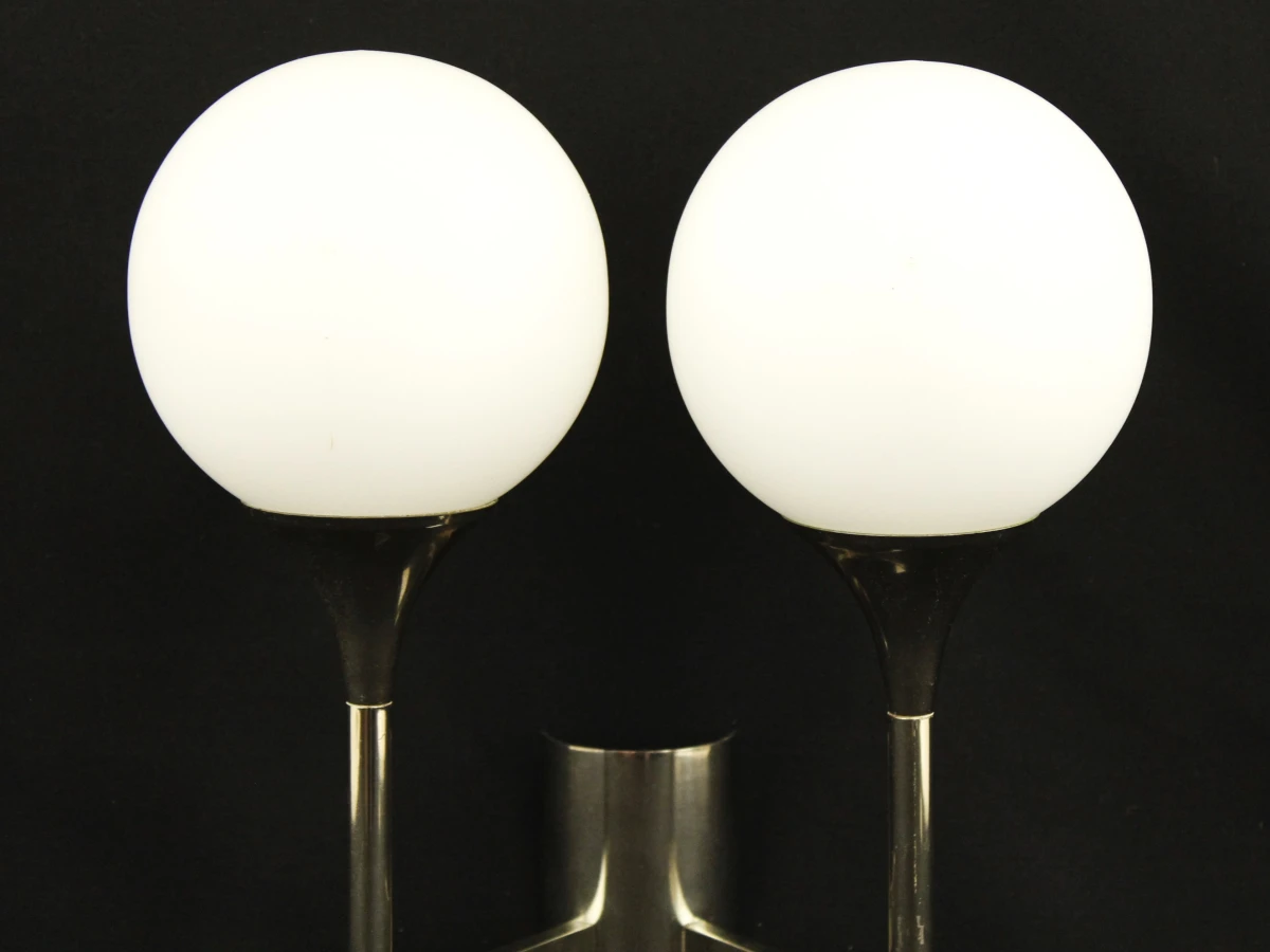 Space age wandlamp chroom met opaline glas – Jaren 70 - foto 4