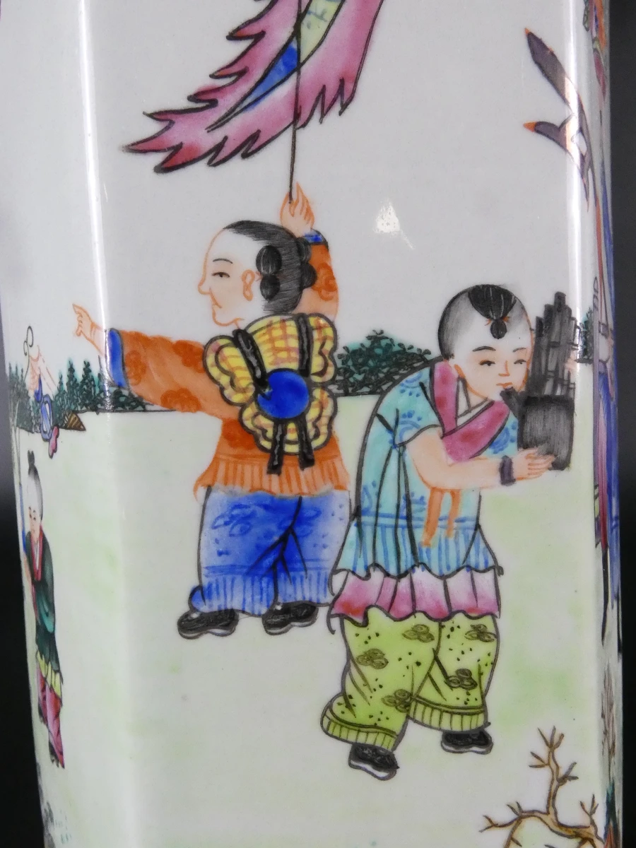Chinese zeshoekige Famille Rose-vaas – reproductie - foto 5