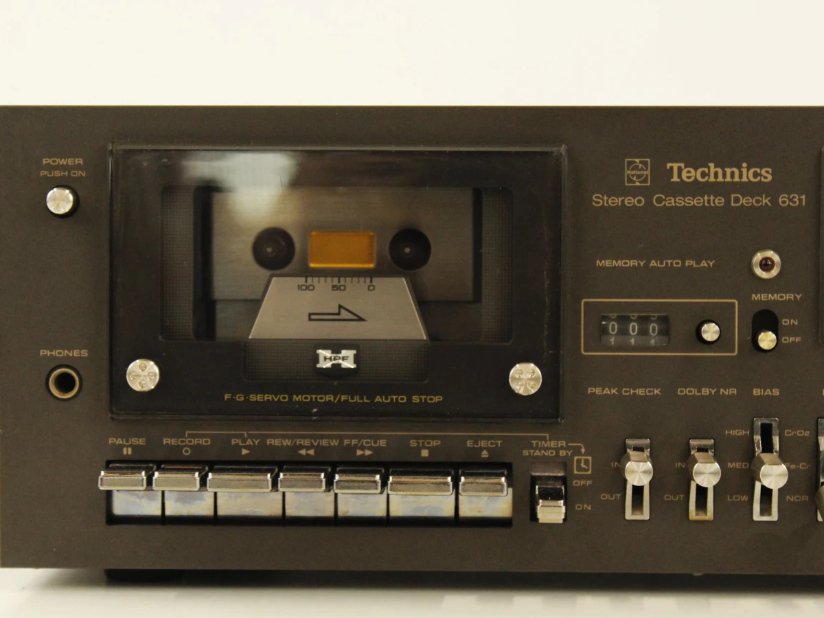 Technics RS-631 Stereo Cassette Deck (1977-1978) - foto 3