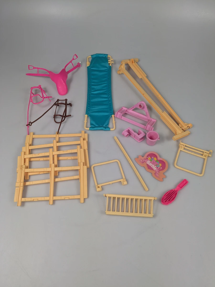 Barbie Paarden Trailer Camper in originele doos. - foto 10