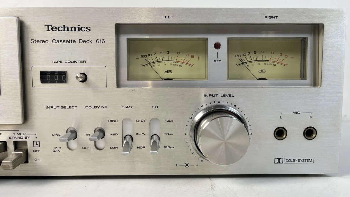 Technics Stereo Cassette Deck 616 vintage cassettespeler - foto 2