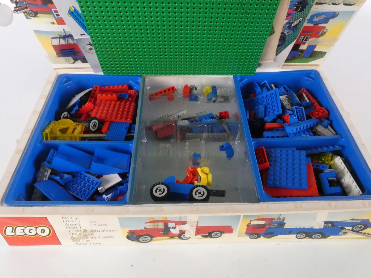 Vintage LEGO bouwsets met originele dozen en handleidingen - foto 17
